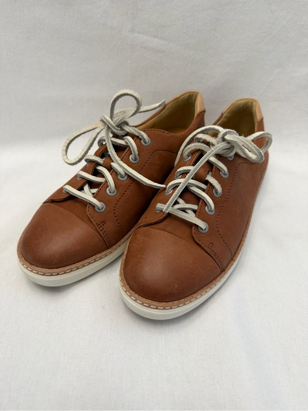 Women’s Sperry Gold Cup Leather Sneakers Boat Shoes Brown Tan Size 5.5M
